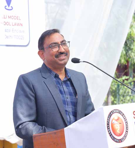 Dr. D.K. Dhusia, HOD